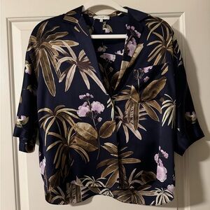 Vince 100% silk short sleeve top - camp collar button down